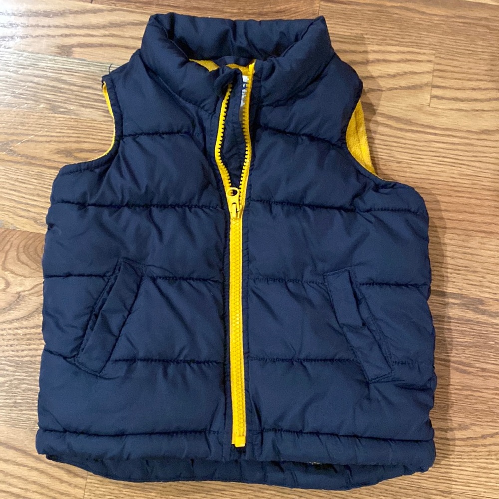 Old Navy 2T Navy Blue Puffer Vest with Yellow Zipper and Lining